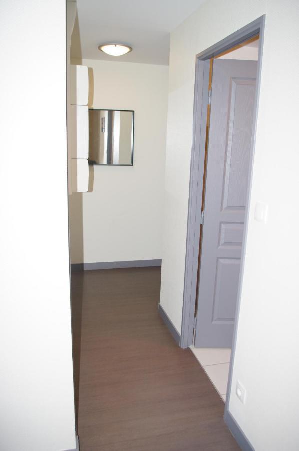 Residence D'Artagnan Montargis Buitenkant foto